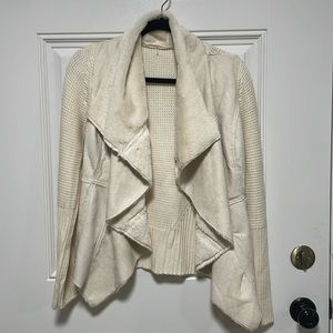Cream Knit Sweater with Fur Lining
